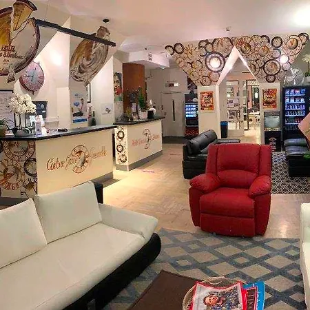 Campanile Centre Gare Hotel