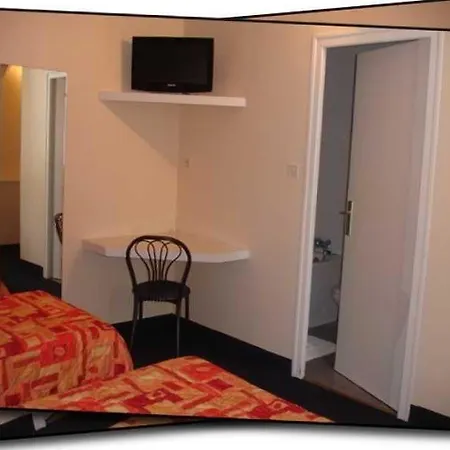 Campanile Centre Gare ホテル 3*