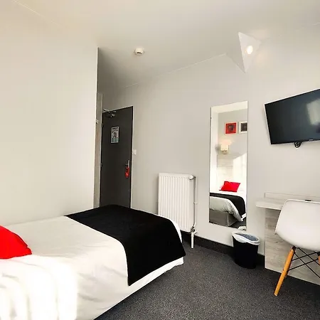 Campanile Centre Gare Hotel 3*